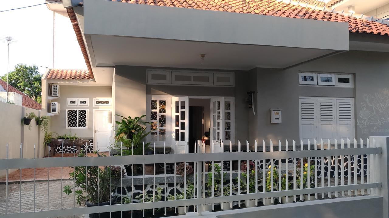 Roemah Kesambi Hotel Cirebon Exterior foto